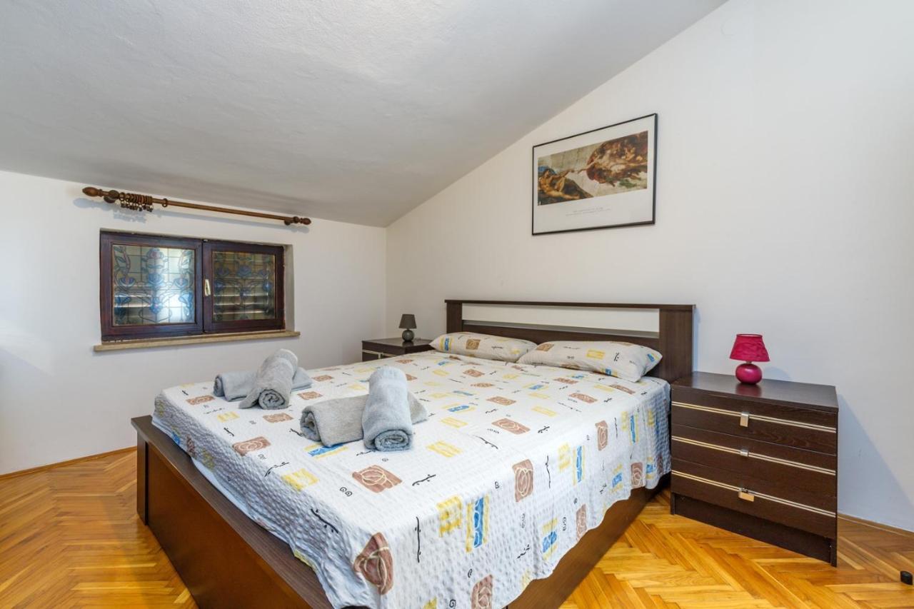 Three-bedroom Stojanovic In
