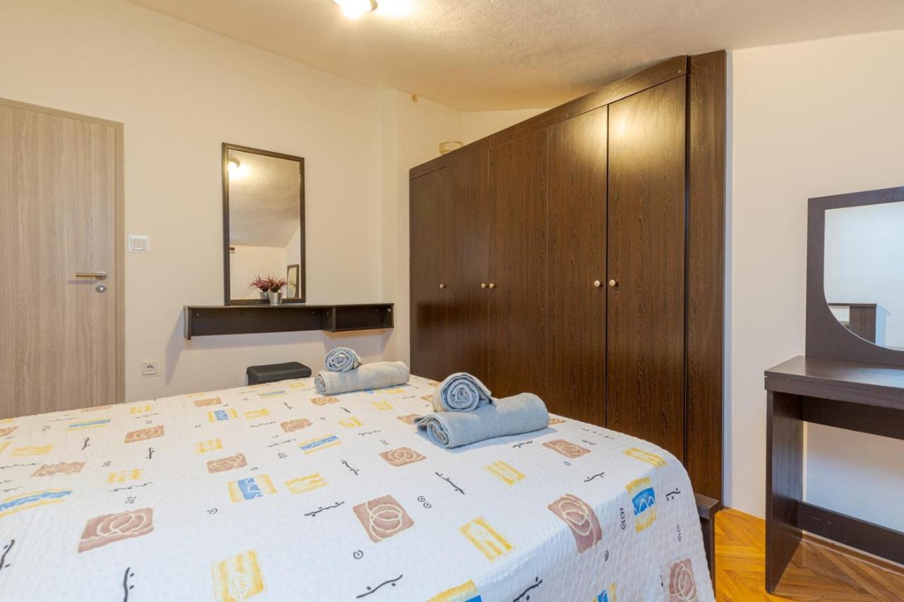 Three-bedroom Stojanovic In Apartment Poreč